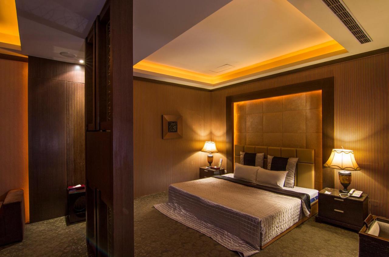 Gold Sand Motel Sulin Kültér fotó